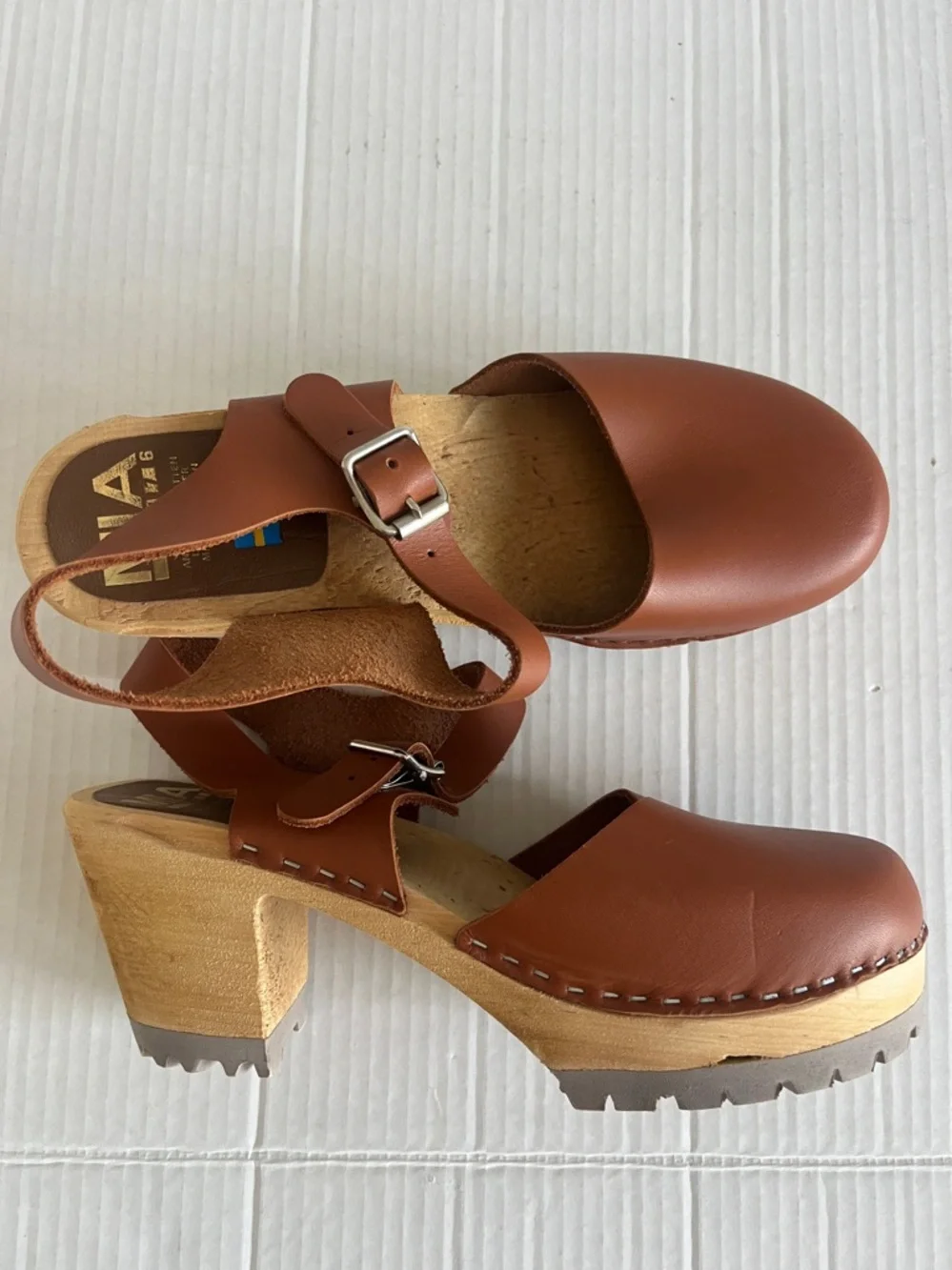 Mia Abba Clogs - Picture 5 of 9
